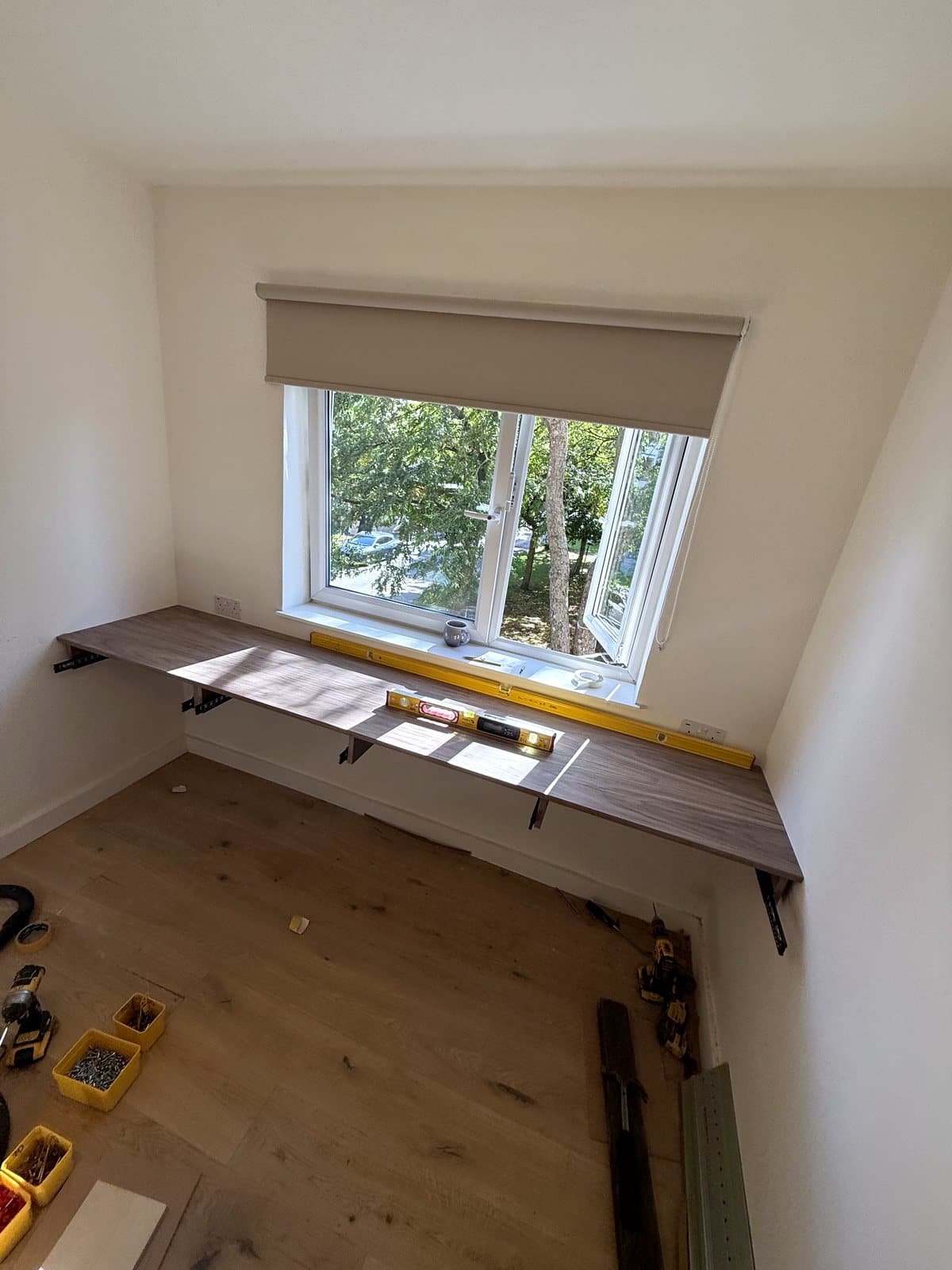 Checking level from the doorway