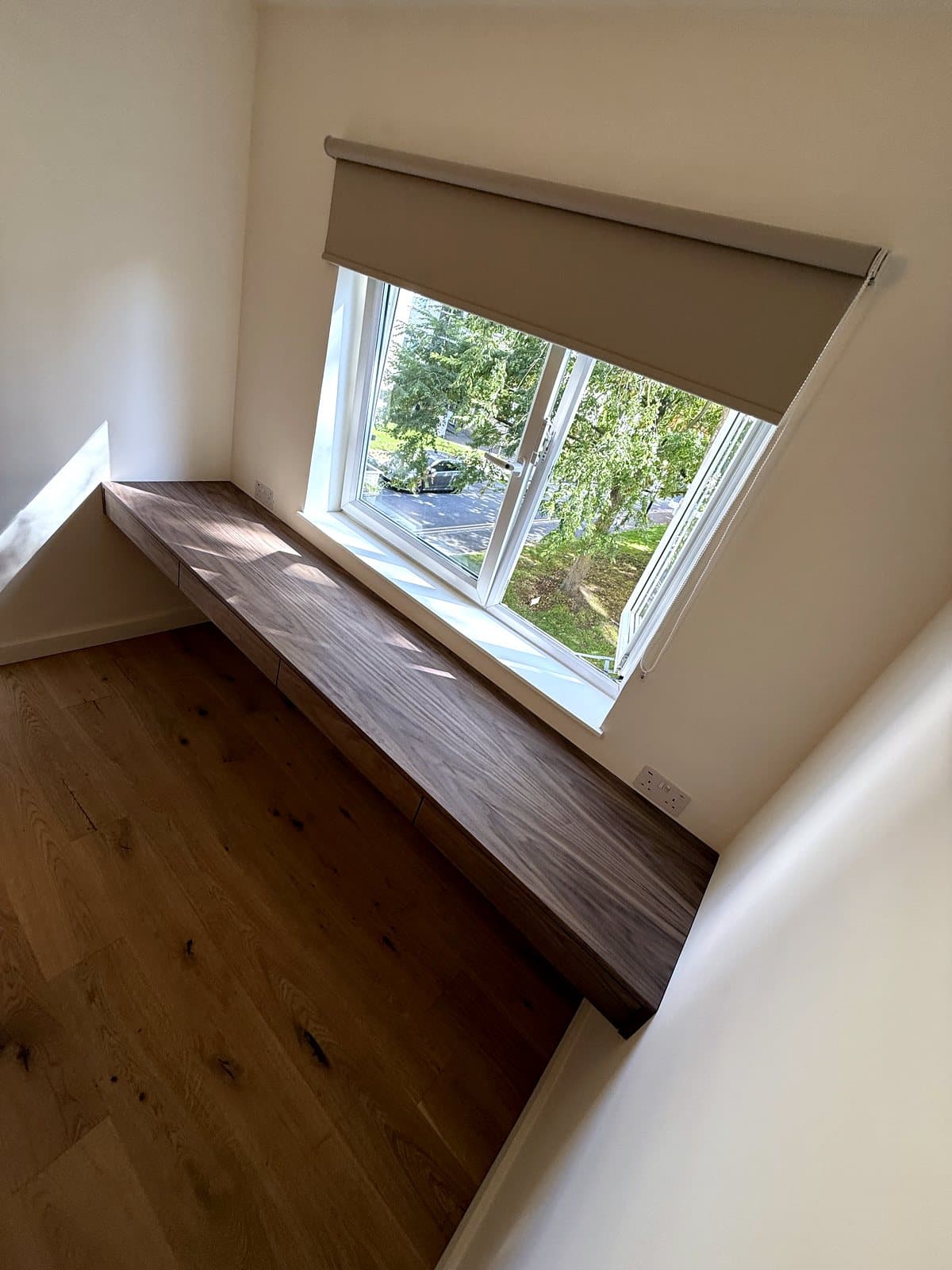 The desk from above