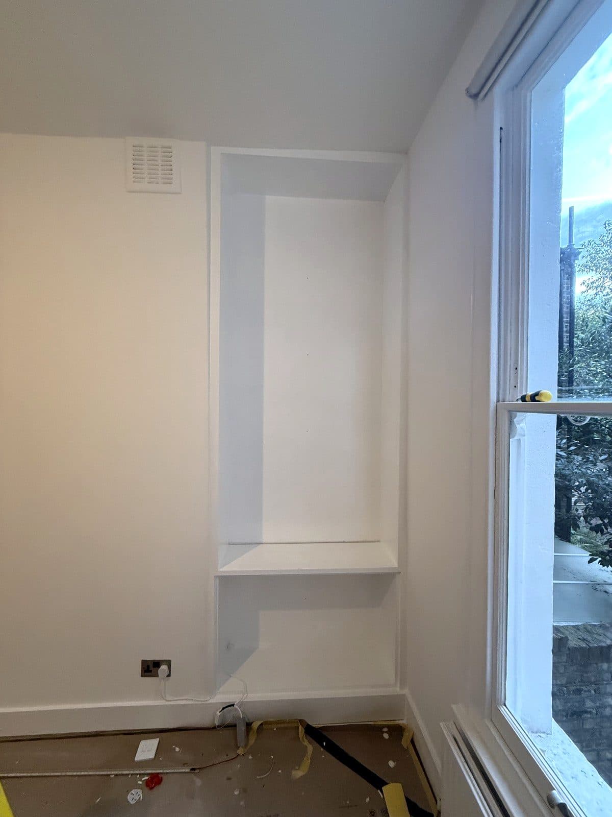 The empty alcove with a new base fitted