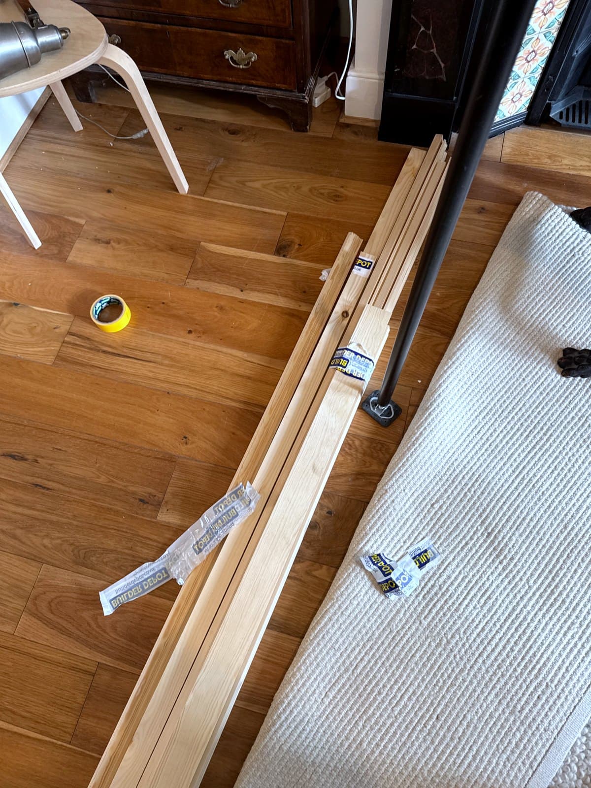 Pine frame boards cut to length on the floor